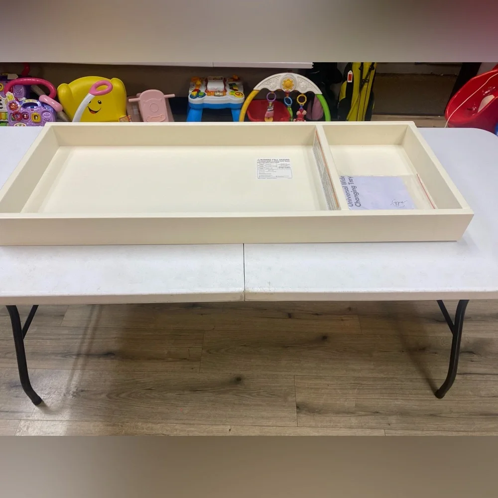 Million Dollar Baby Universal Wide Removable Changing Tray in Washed Natural